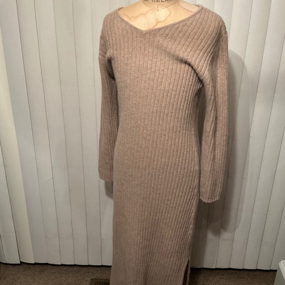 Newport News lambswool maxi dress size large - Picture 1 of 7